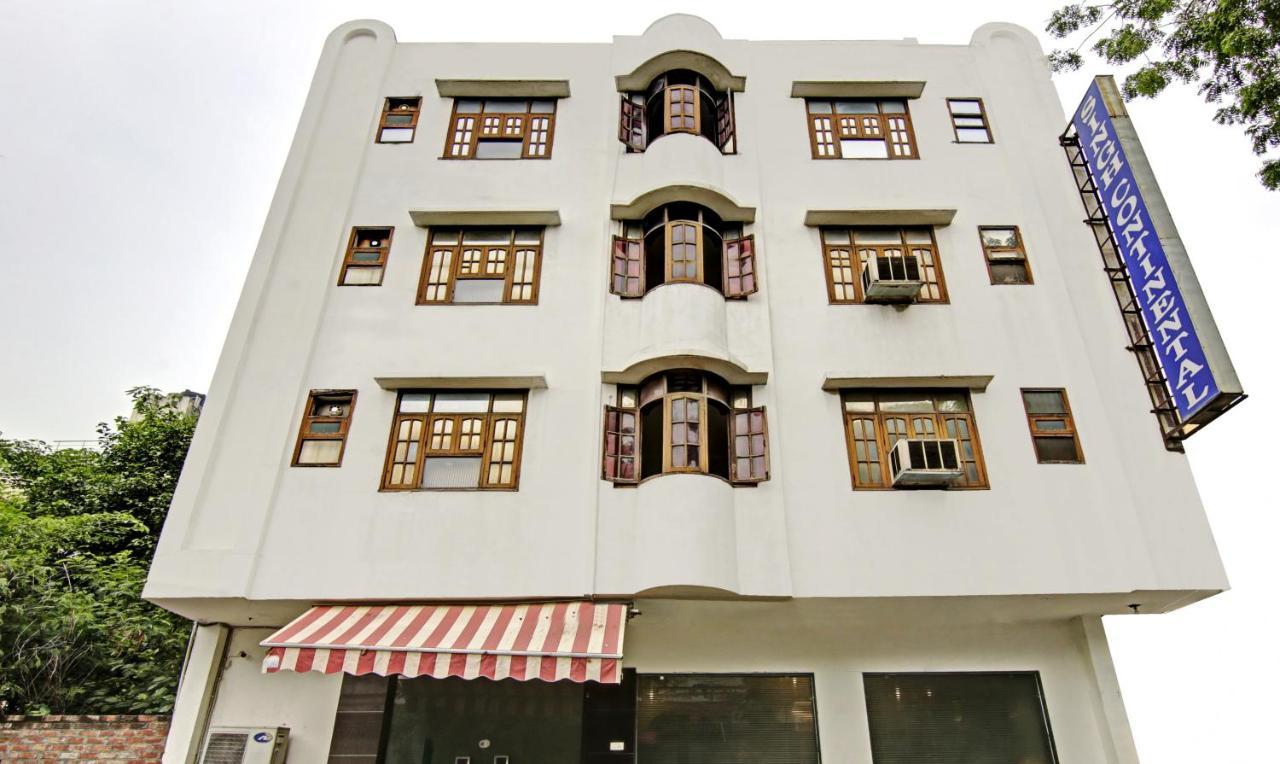 Hotel Singh Continetal Delhi  Extérieur photo