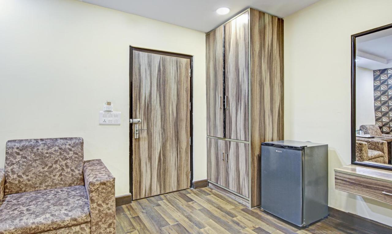 Hotel Singh Continetal Delhi  Extérieur photo