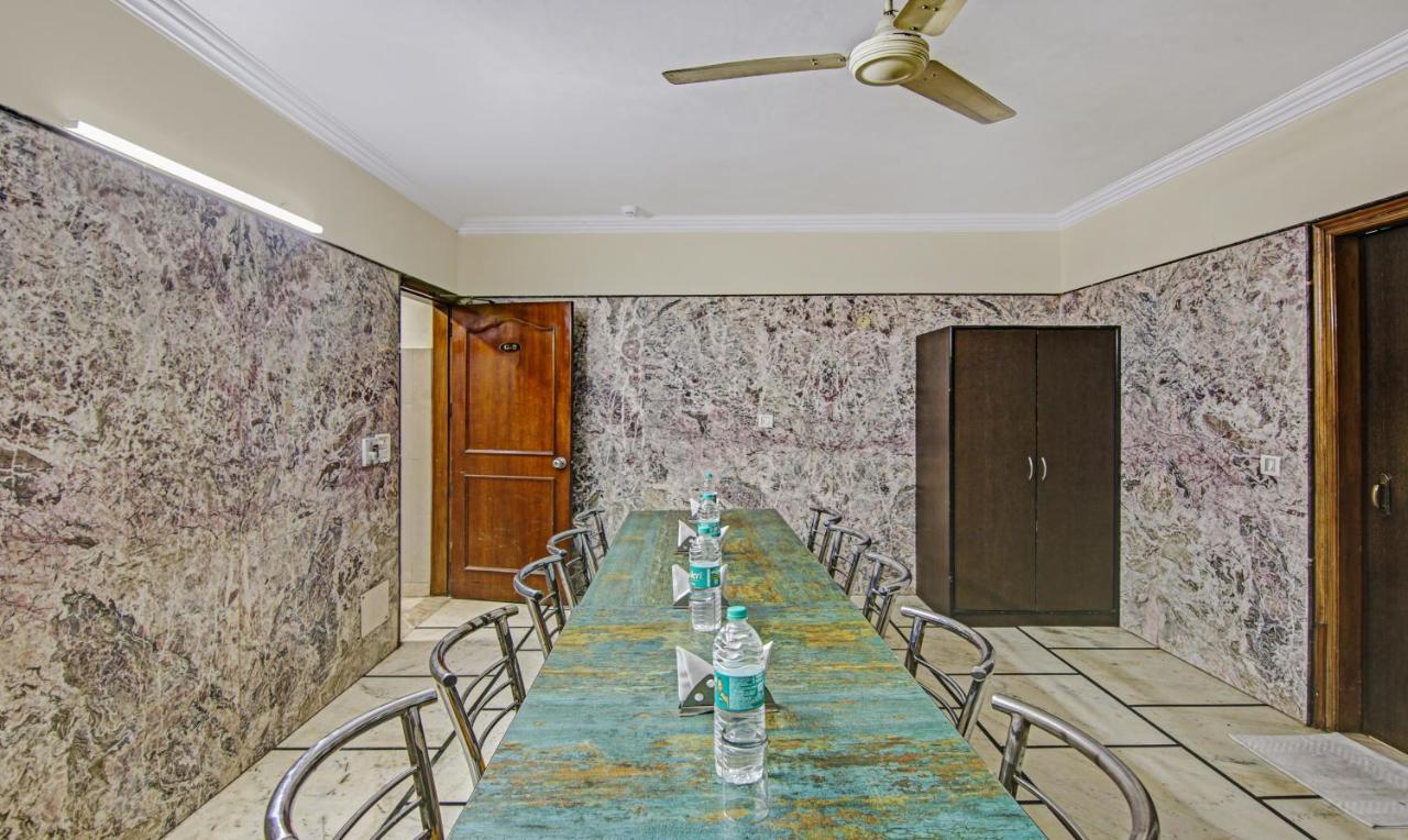 Hotel Singh Continetal Delhi  Extérieur photo